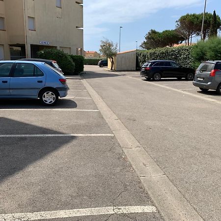 Narbonne Plage Appartement Vue Sur Mer นาร์บอน-ปลาจ ภายนอก รูปภาพ
