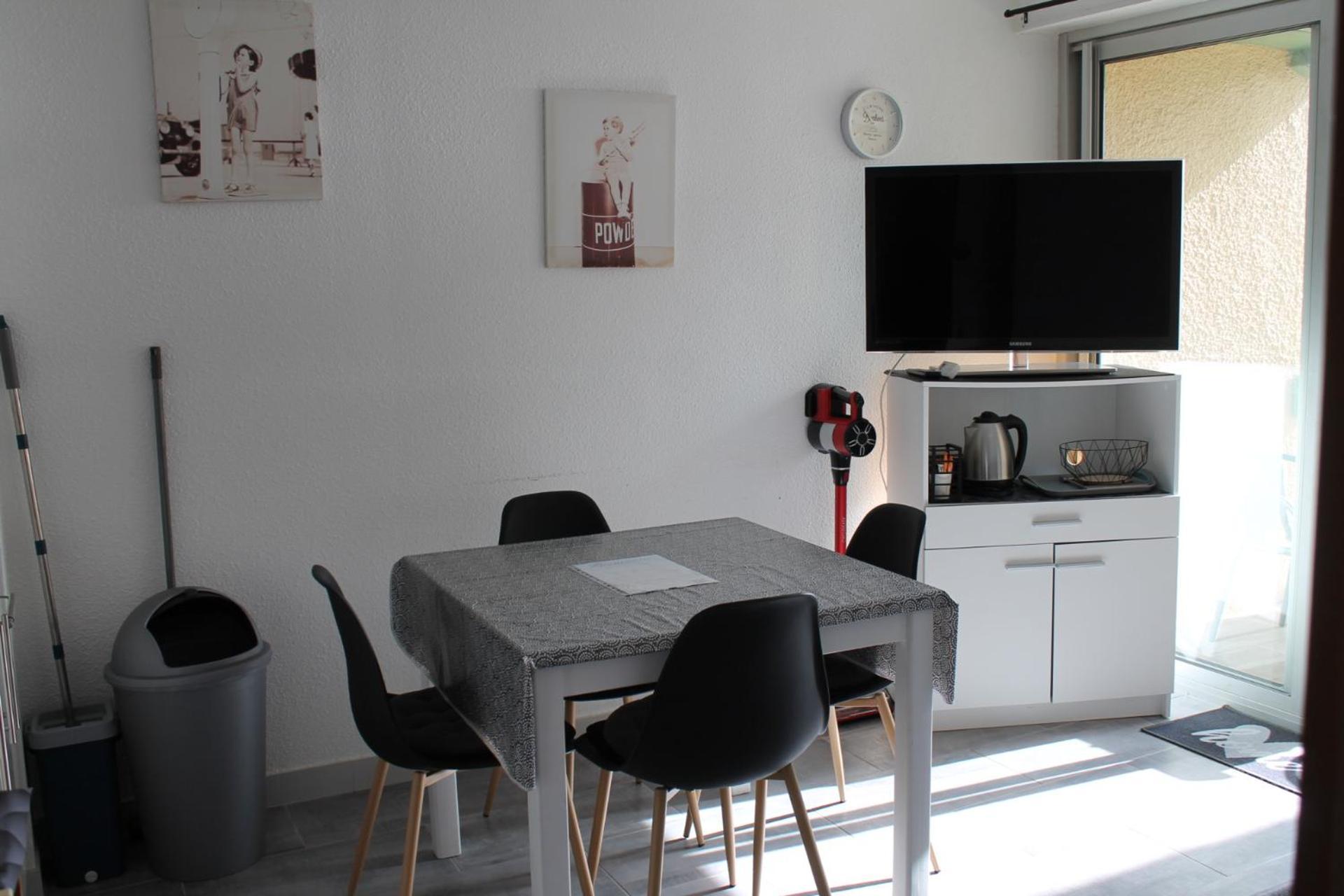 Narbonne Plage Appartement Vue Sur Mer นาร์บอน-ปลาจ ภายนอก รูปภาพ