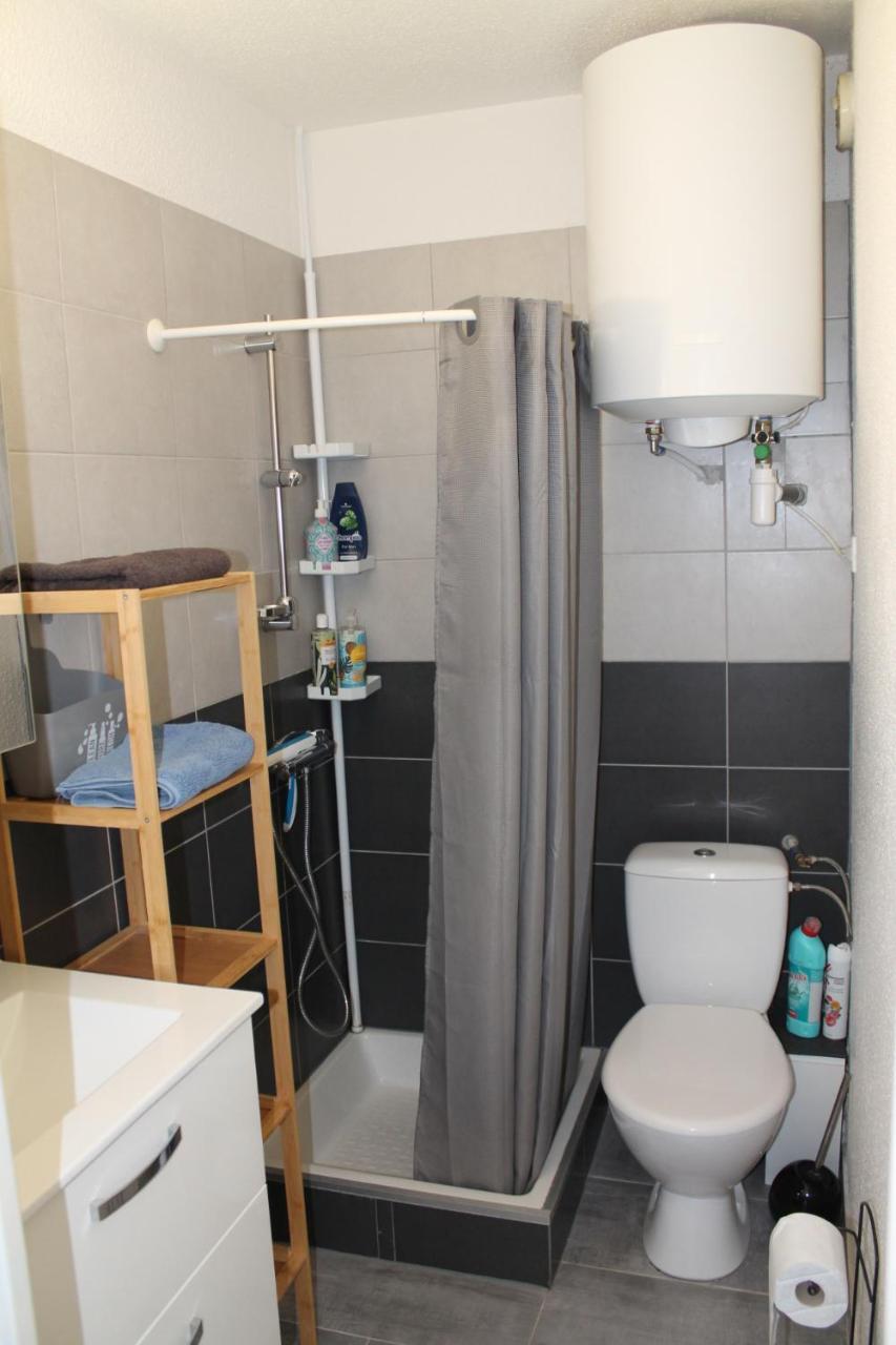 Narbonne Plage Appartement Vue Sur Mer นาร์บอน-ปลาจ ภายนอก รูปภาพ